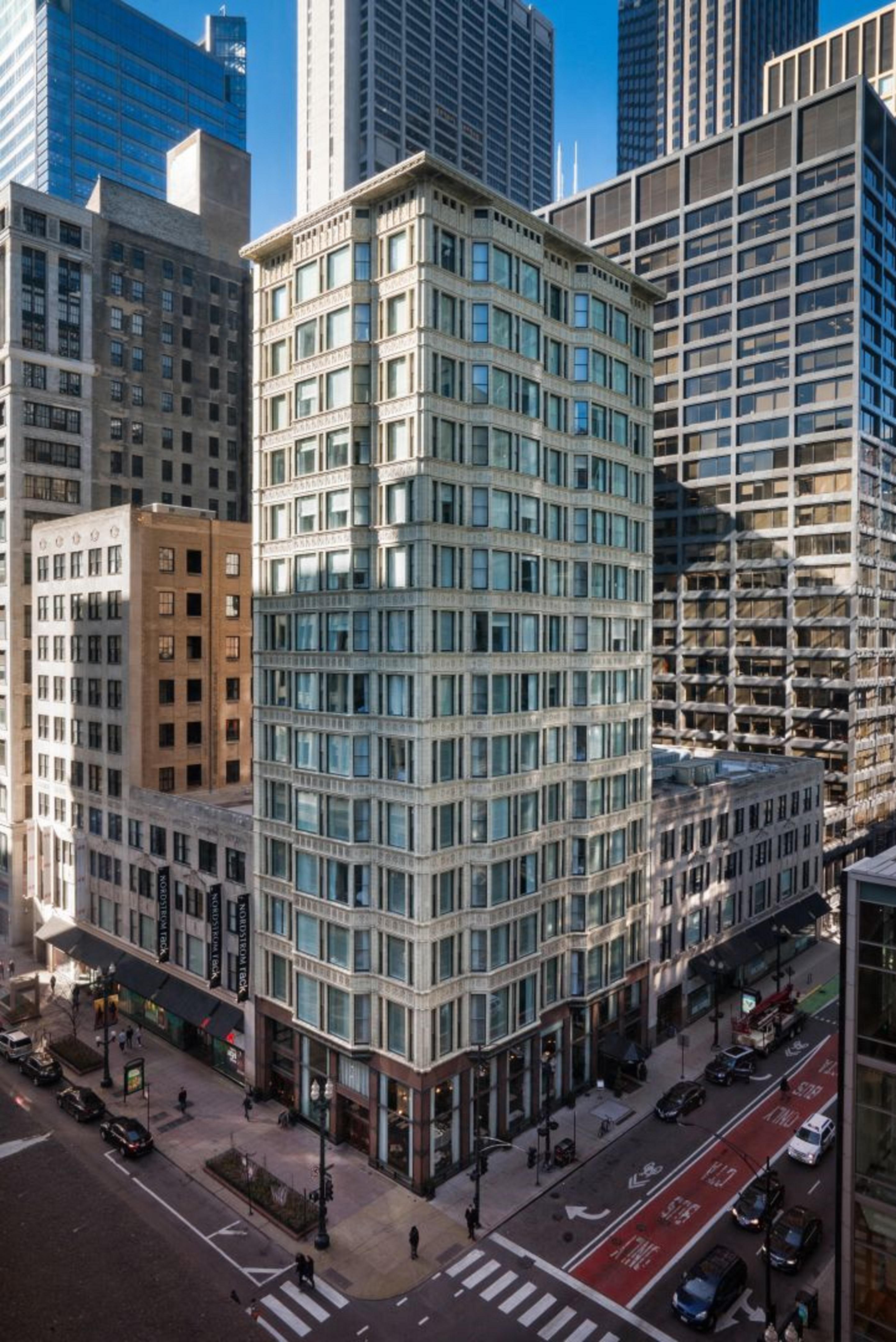 Staypineapple, An Iconic Hotel, The Loop Чикаго Екстер'єр фото